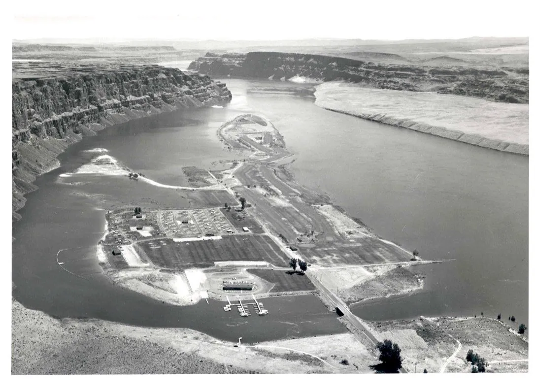 Historical photo 10