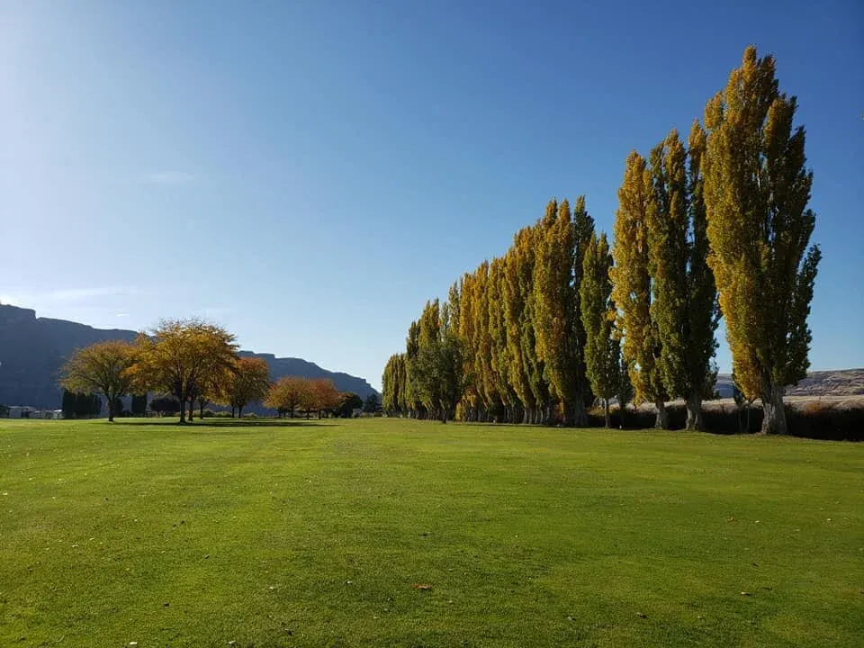Golf Course photo 9