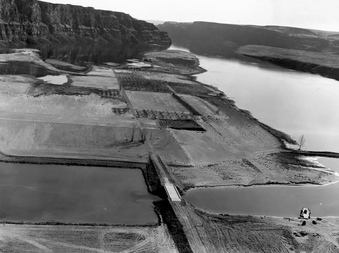 Historical photo 8
