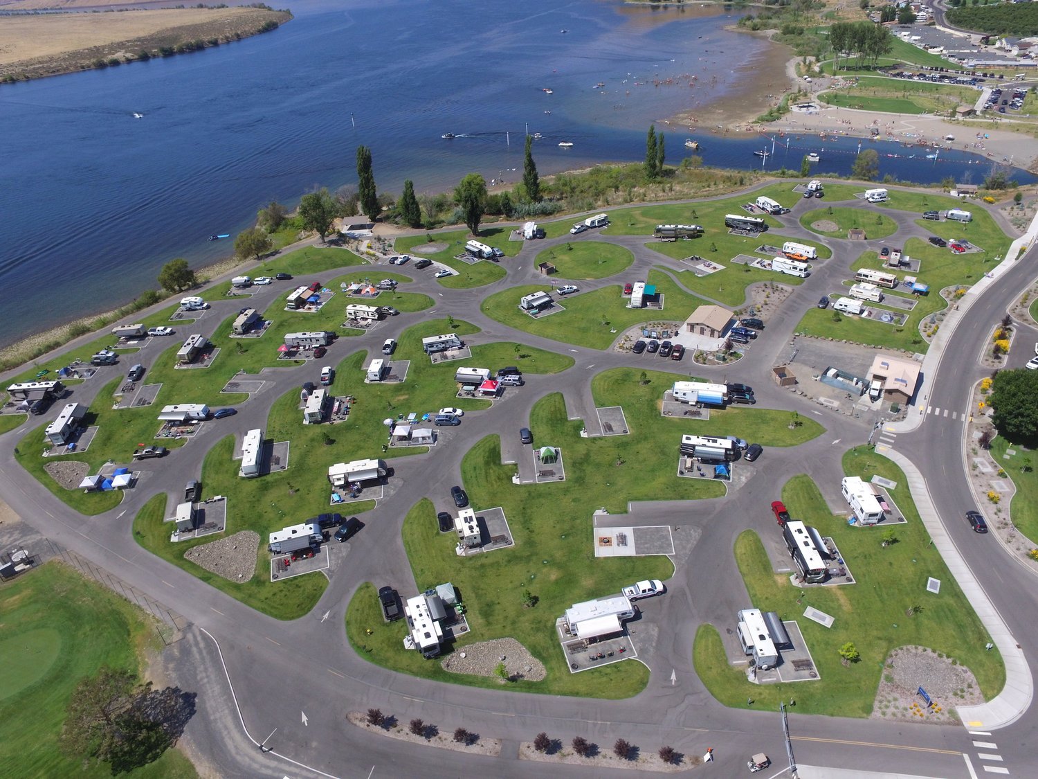 Aerial view of the campground on Crescent Bar Island