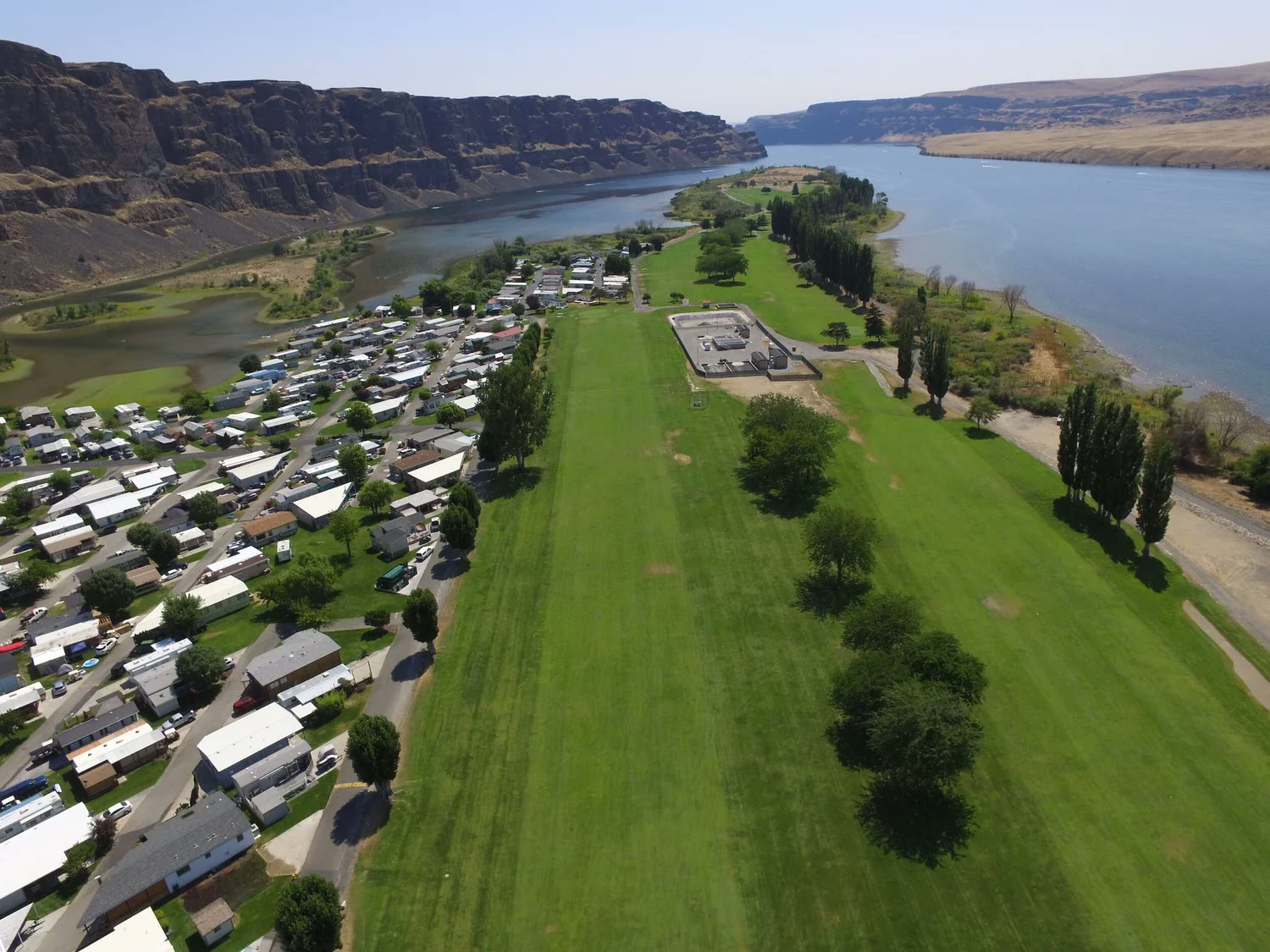 Crescent Bar golf course photo 11